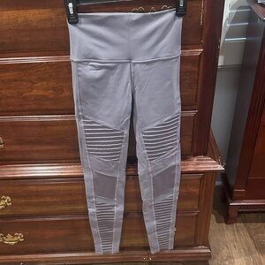 Alo Gray Leggings